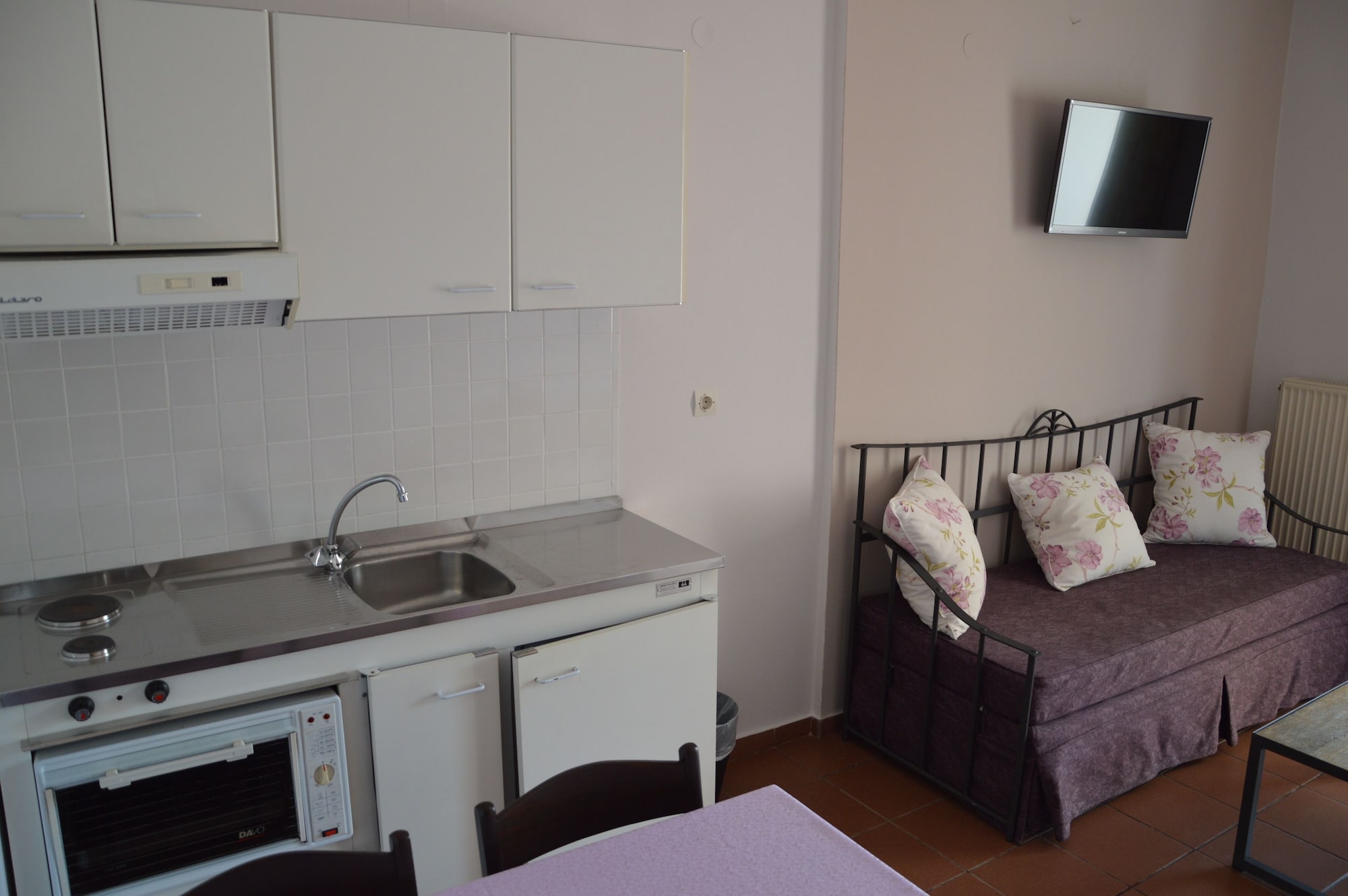 Фото Diamond Palace Apartments