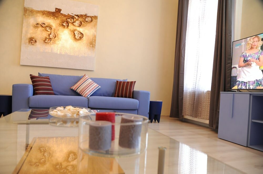 Фото Ho-Bi Oktogon Room & Apartment