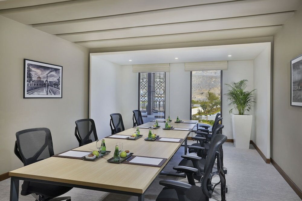 Фото DusitD2 Naseem Resort, Jabal Akhdar, Oman