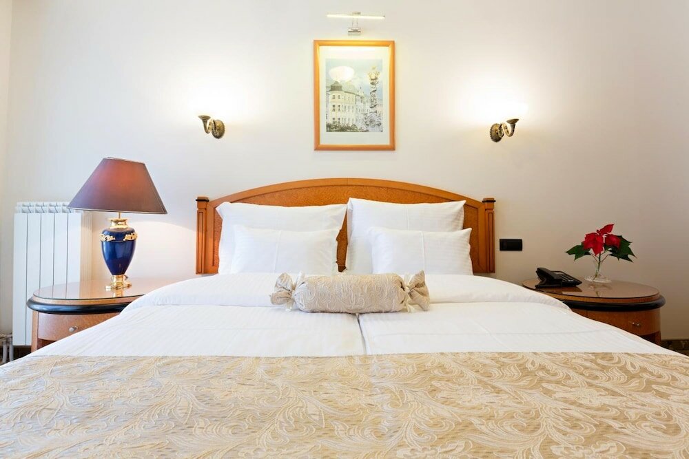 Фото Hotel Sterling Garni