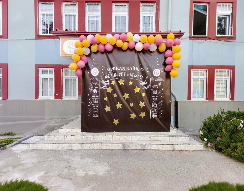 School Gurkan Imam Hatip Secondary School, Isparta, photo