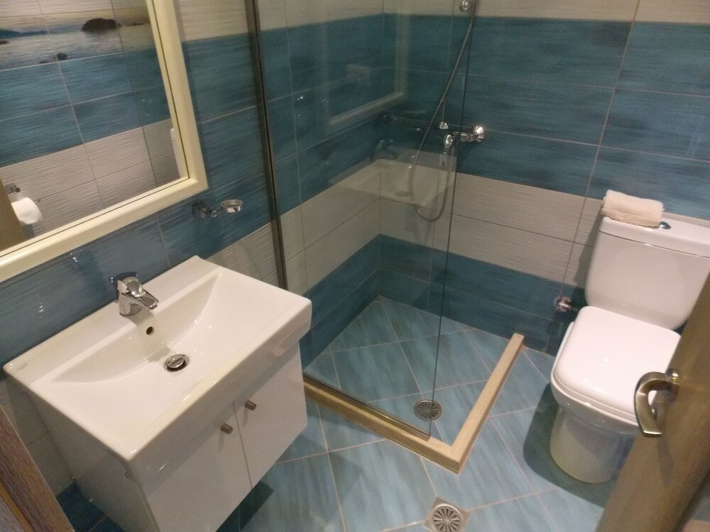 Фото Hotel Mariksel