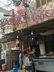 Yasir Tikka Food Point (Gulberg 2, Block O, Main Bazar Canal Park, 55), fast food