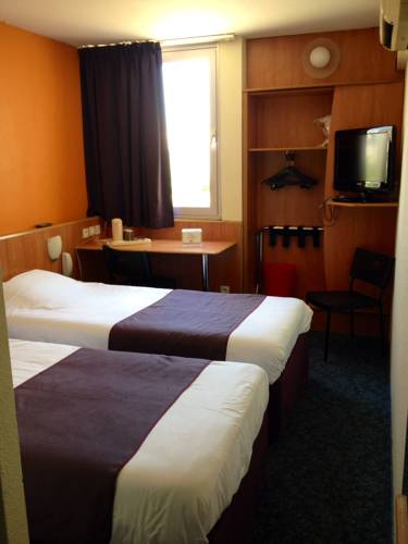 Фото Kyriad Martigues Sud