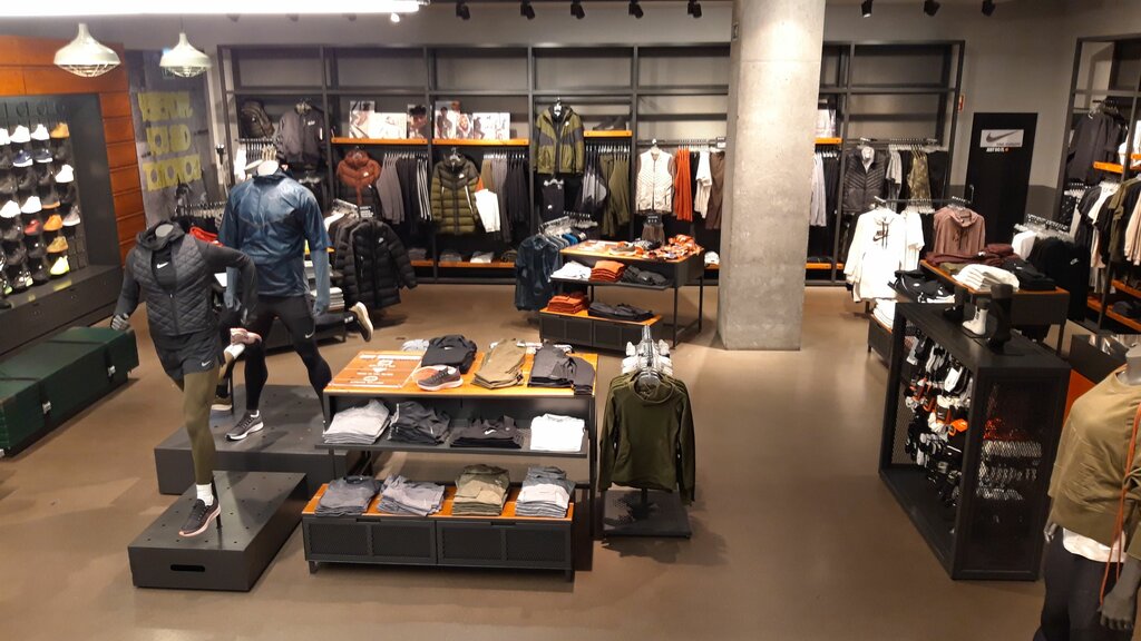 Clothing store Nike Store, Porto District, photo