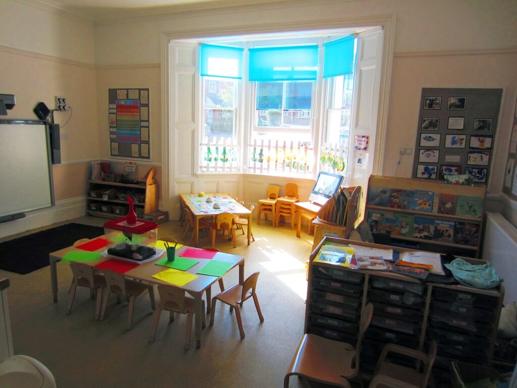 School Bright Horizons Royal Earlswood Day Nursery and Preschool, England, photo