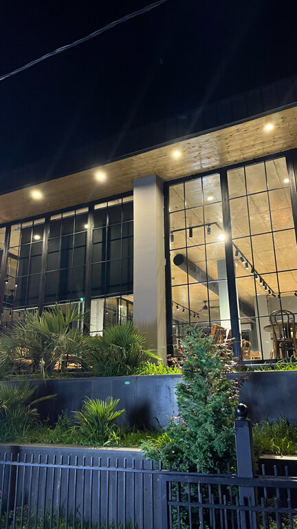 Фото Level Up Hotel & Restaurant