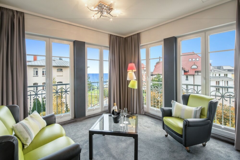 Фото Hotel Residenz Waldkrone