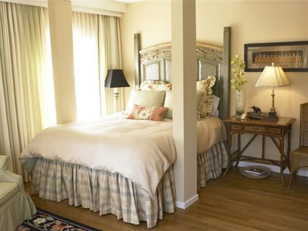 Фото Channel Road Inn, A Four Sisters Inn