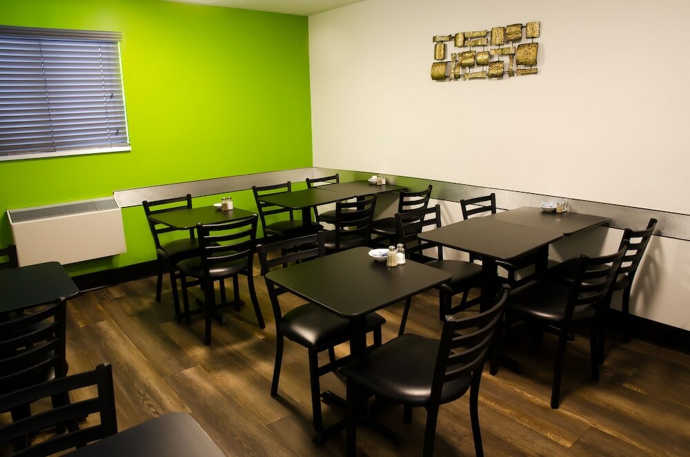 Фото Coastal Inn Moncton Dieppe