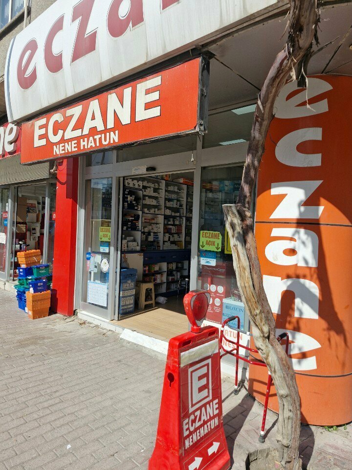 Farmacia Nenehatun Eczanesi̇ Karatay, , foto