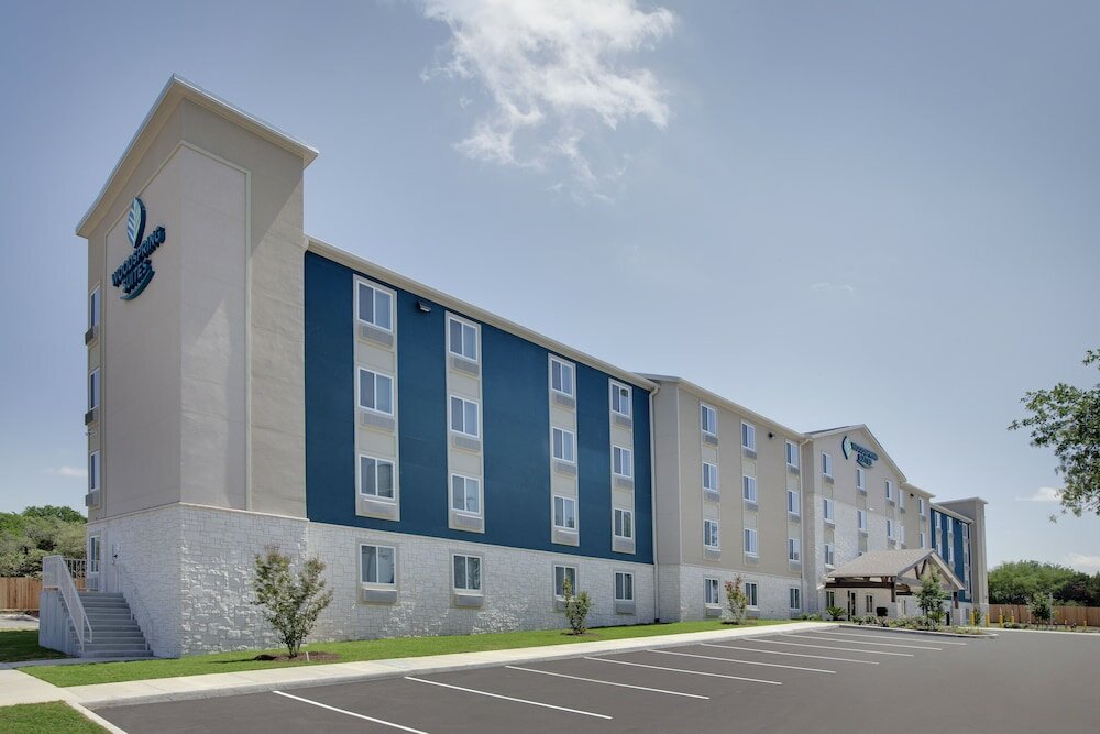 Фото WoodSpring Suites San Antonio Stone Oak