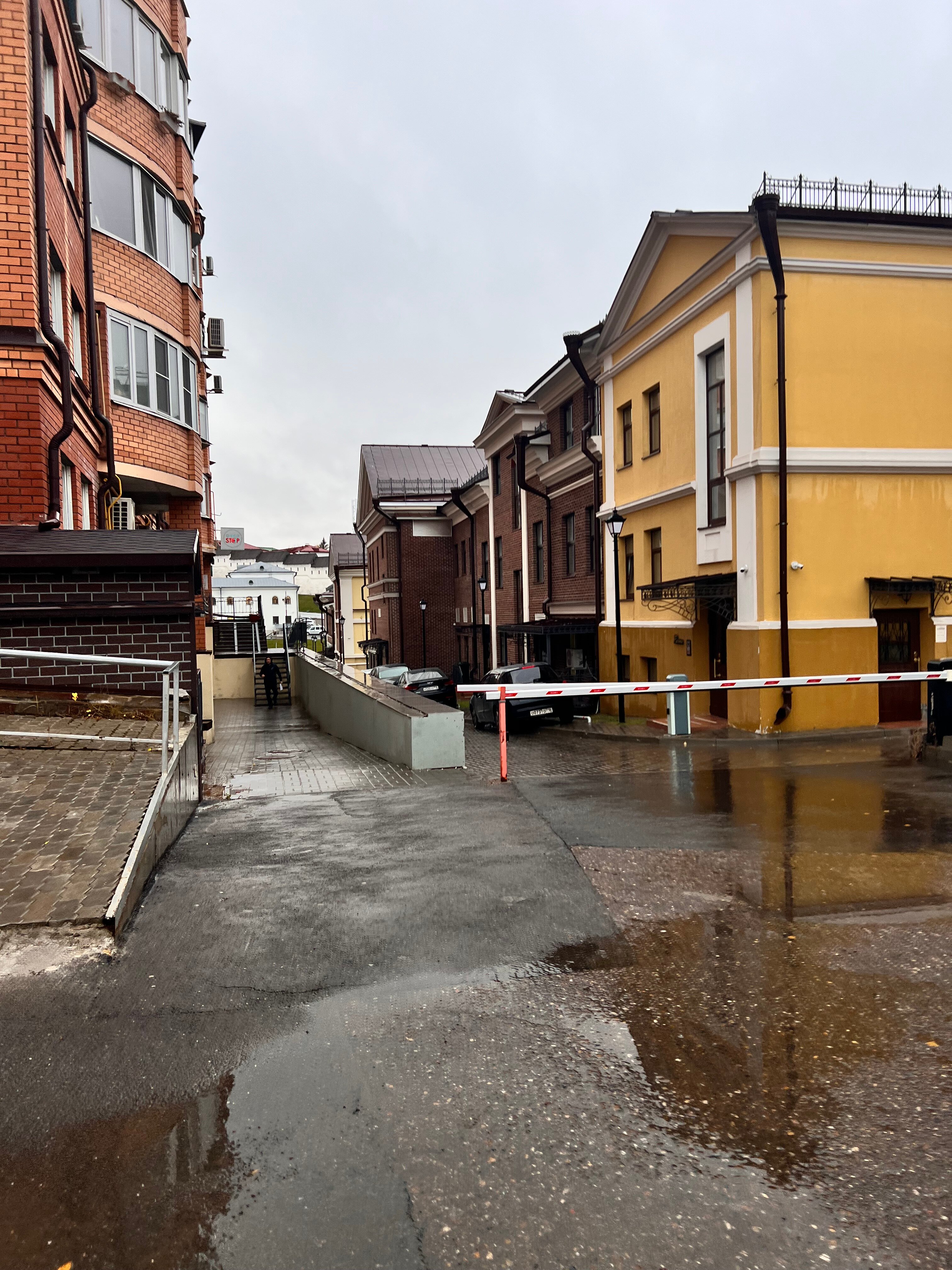 Фото Up art old city