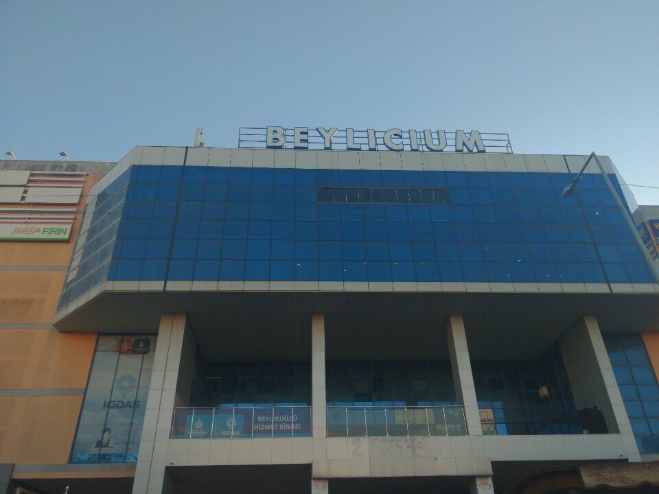 Shopping mall Beylicium, Istanbul, photo