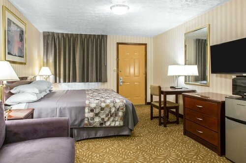 Гостиница Rodeway Inn & Suites Branford - Guilford