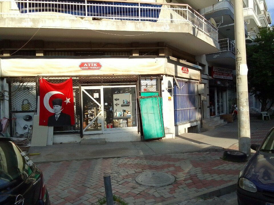Hardware store Atik Sihhi Tesisat, Izmir, photo