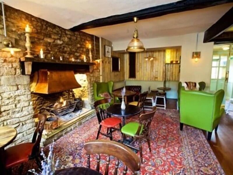 Гостиница Woodstock Arms в Вудстке