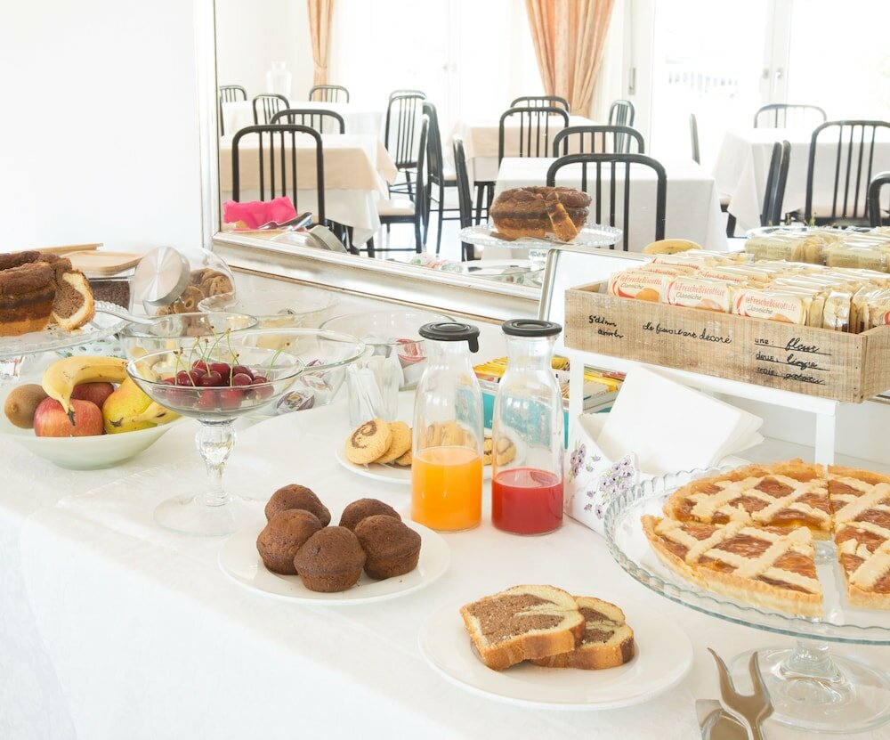 Фото Hotel Ridens