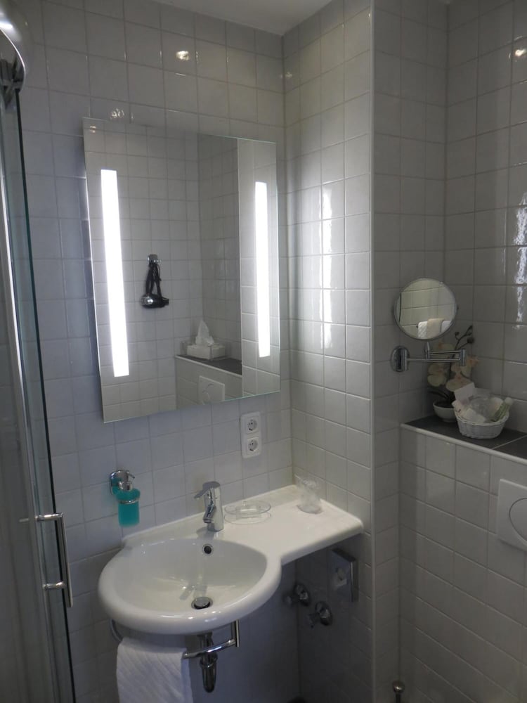 Фото Hotel Kronprinzen