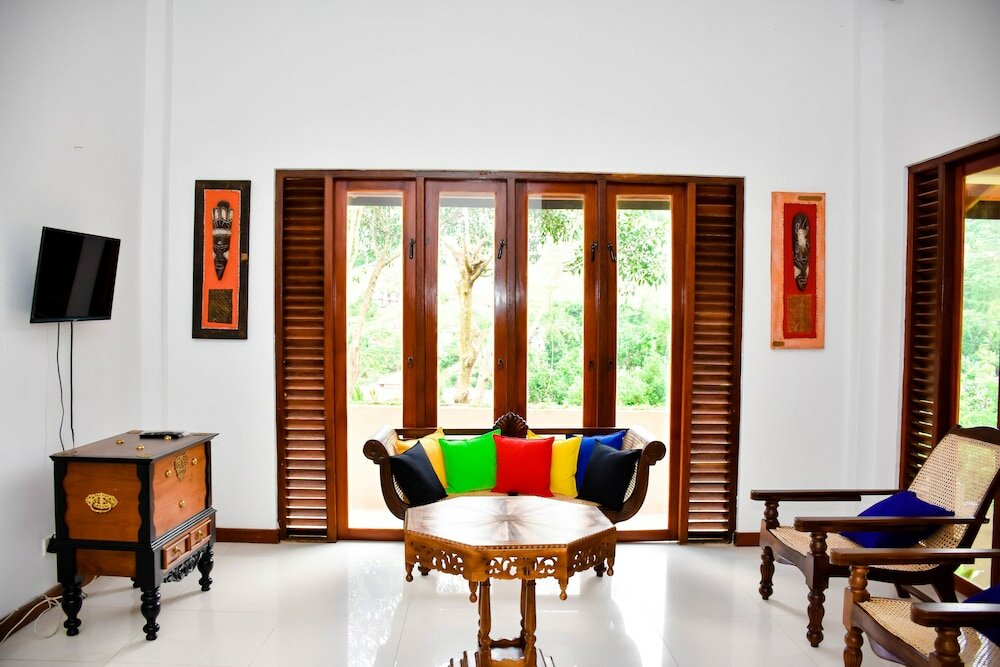 Фото Sri Kandyan Bungalow