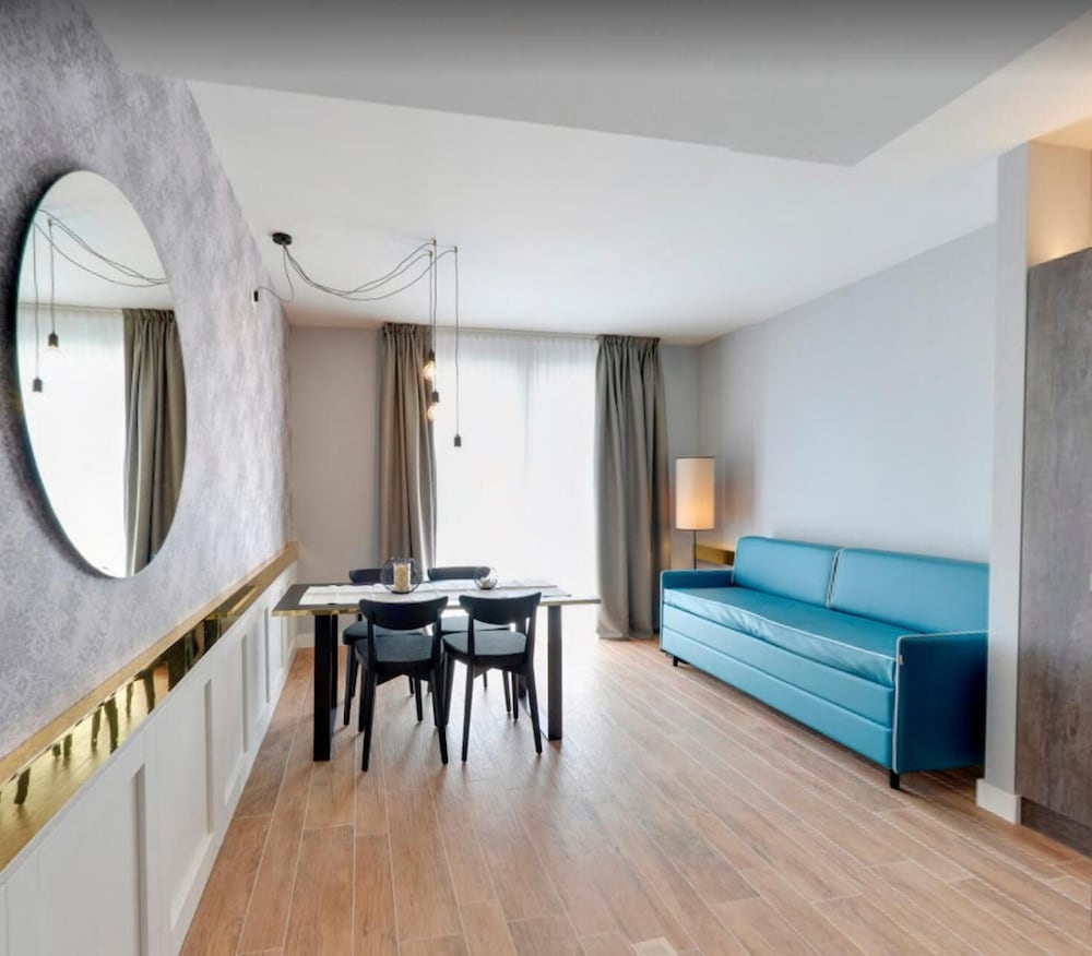 Фото Residence Ten Suite