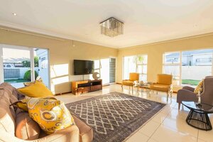 Гостиница The Studio Guest House