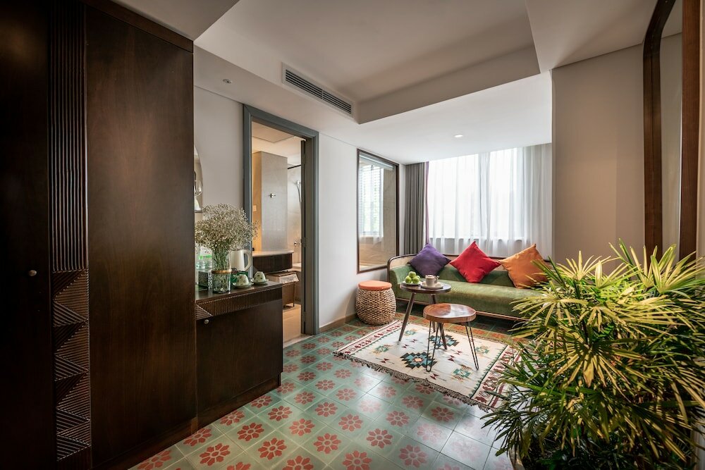 Фото Au Lac Legend Hotel