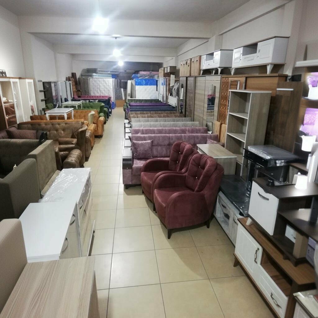 Thrift store Genc Spot, Akhisar, photo