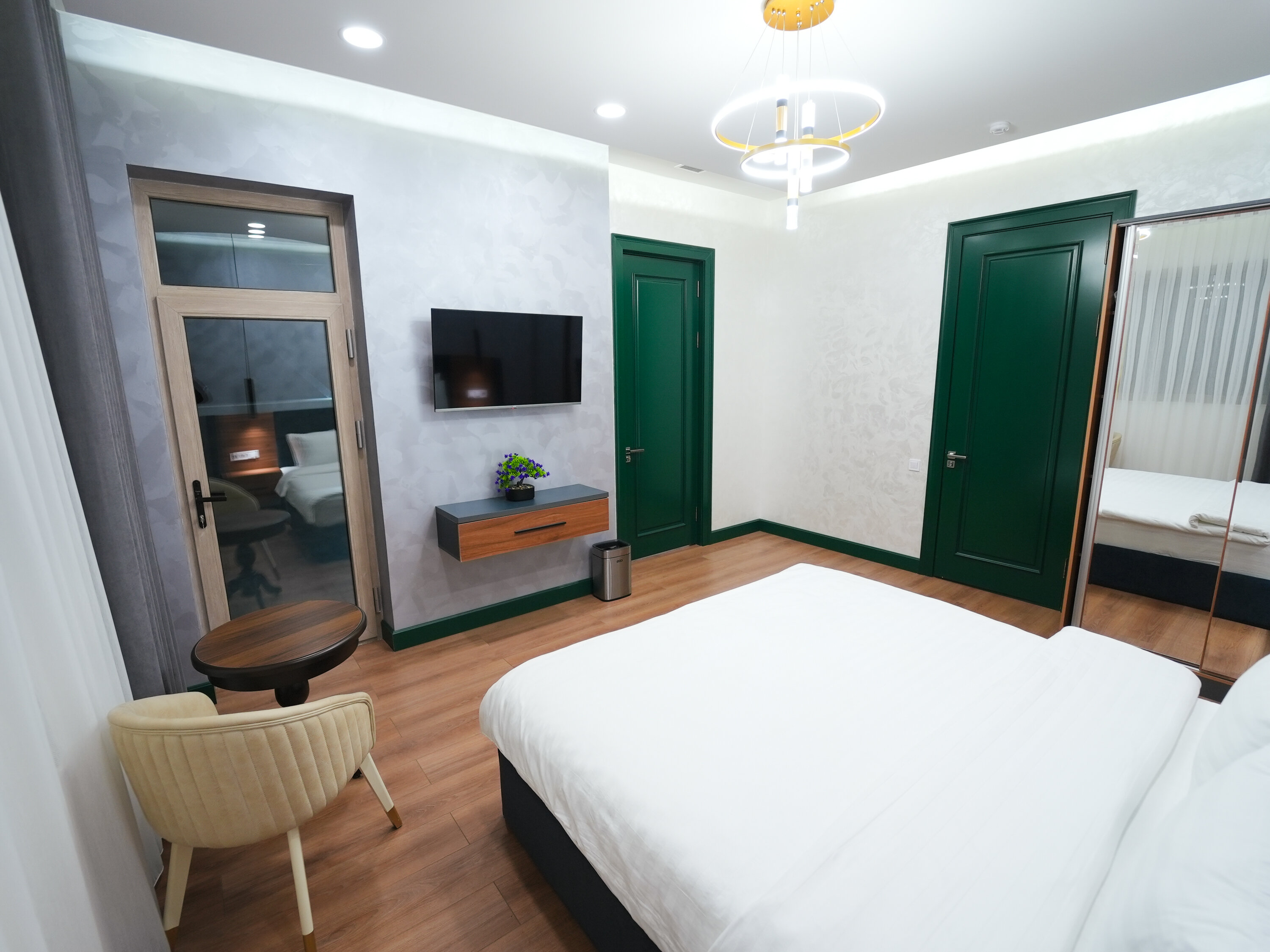 Фото Avant Hotel