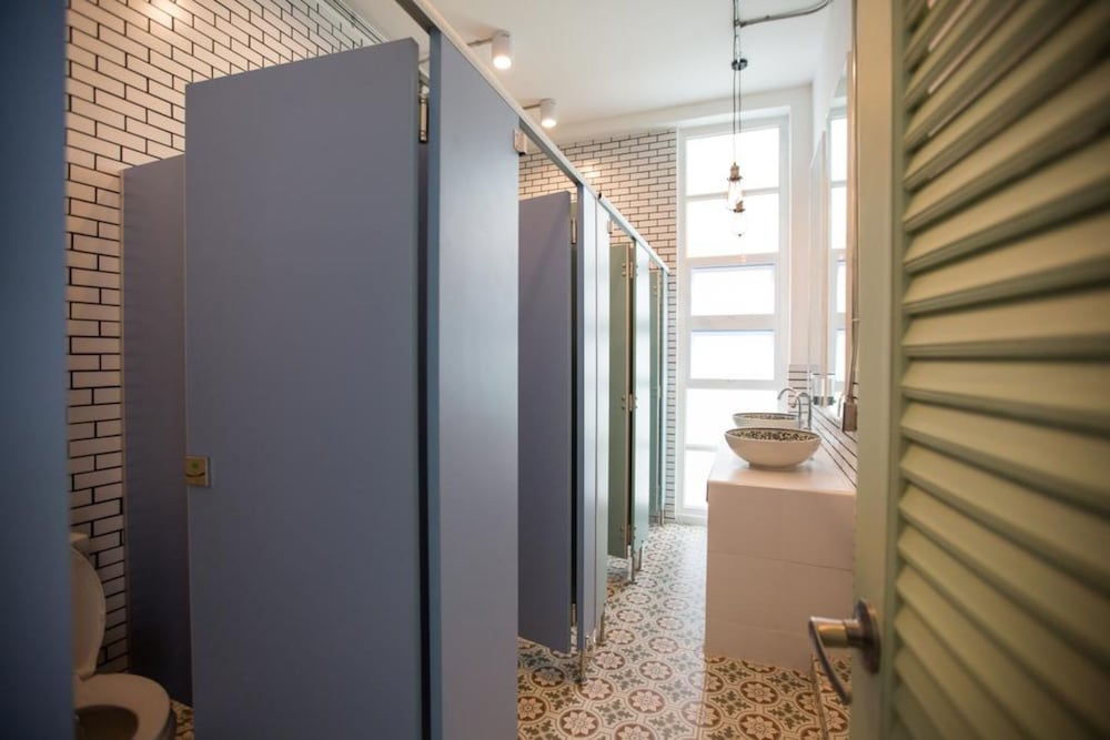 Фото Memmoth Hostel In Lampang