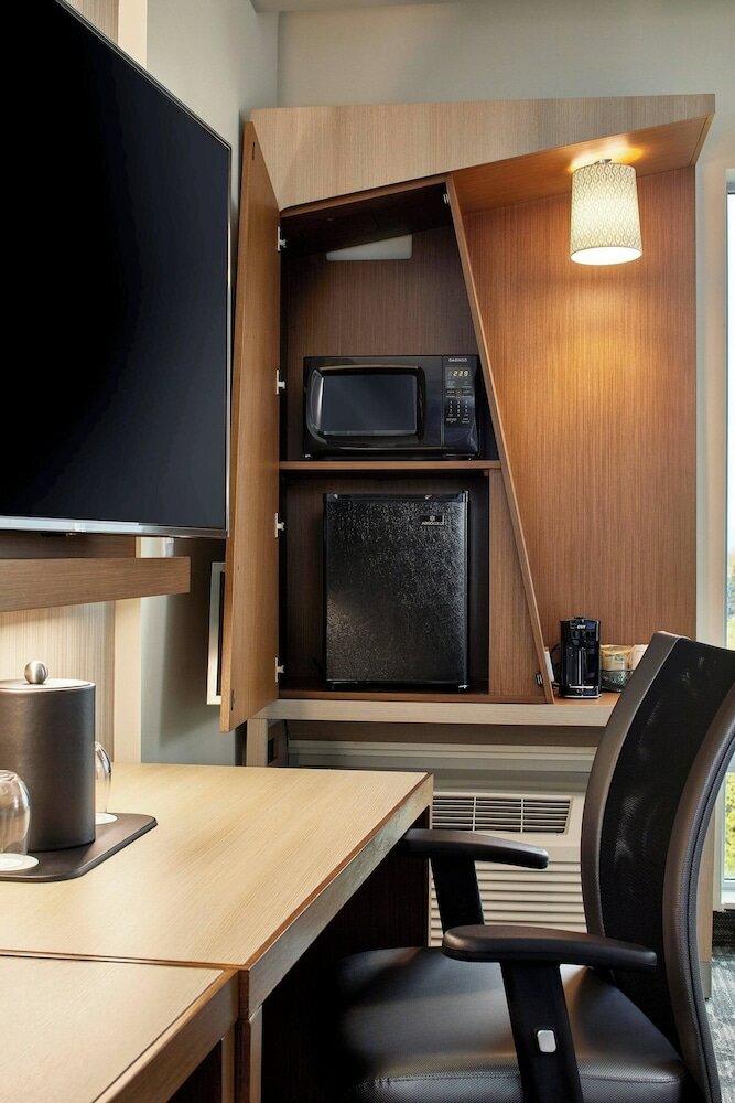 Фото Courtyard by Marriott Albany Airport