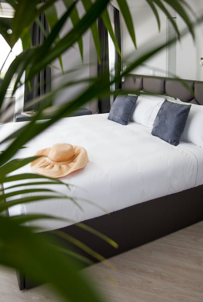 Фото Sanremo Luxury Suites