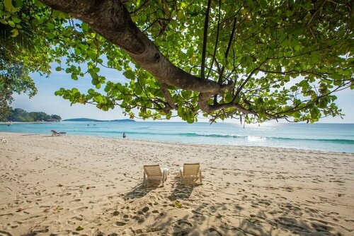 Гостиница Long Beach Lodge Samui в Самуи