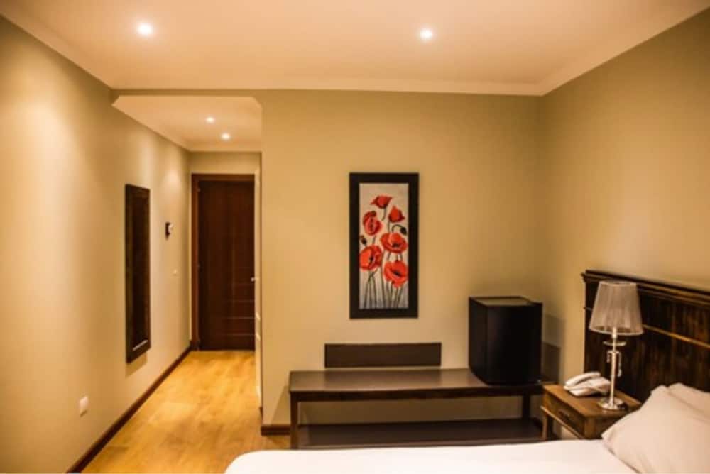 Фото Chalten Suites Hotel