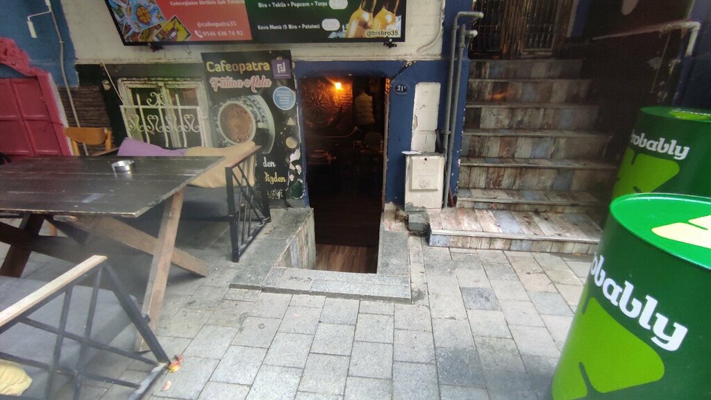 Bar, pub Bistiro35, Izmir, photo