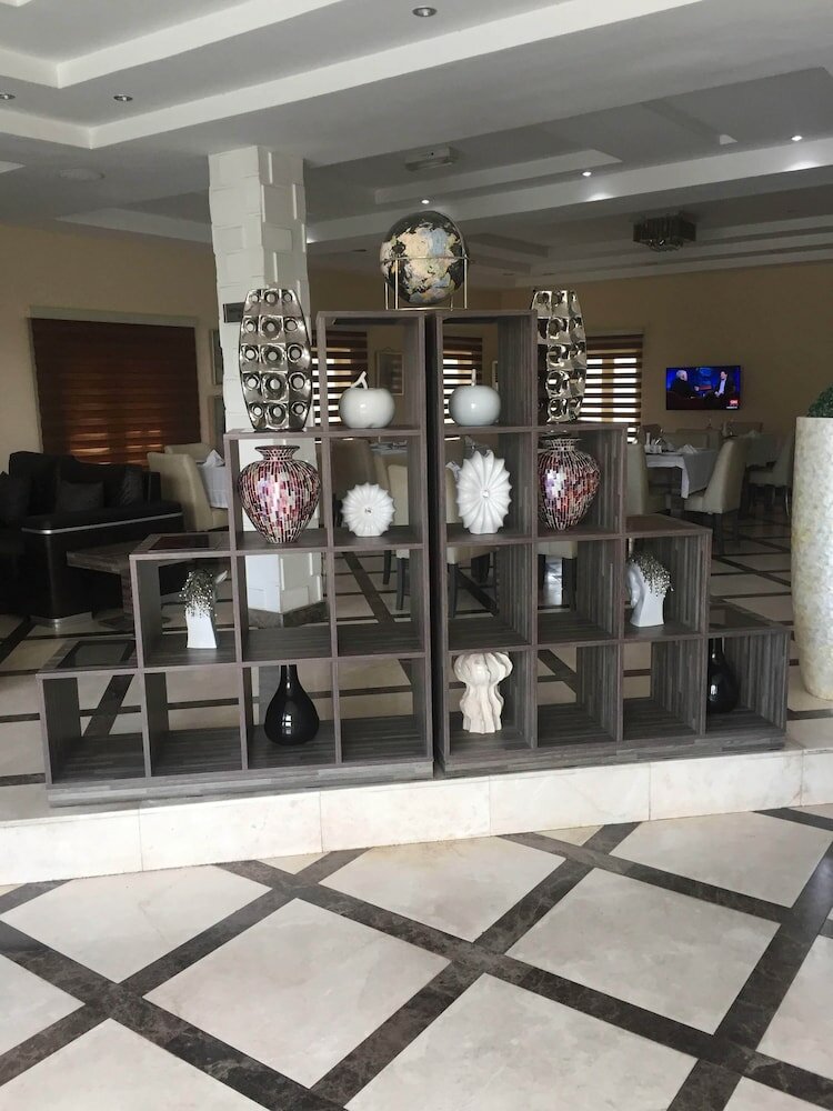 Фото Ellyxville Hotels