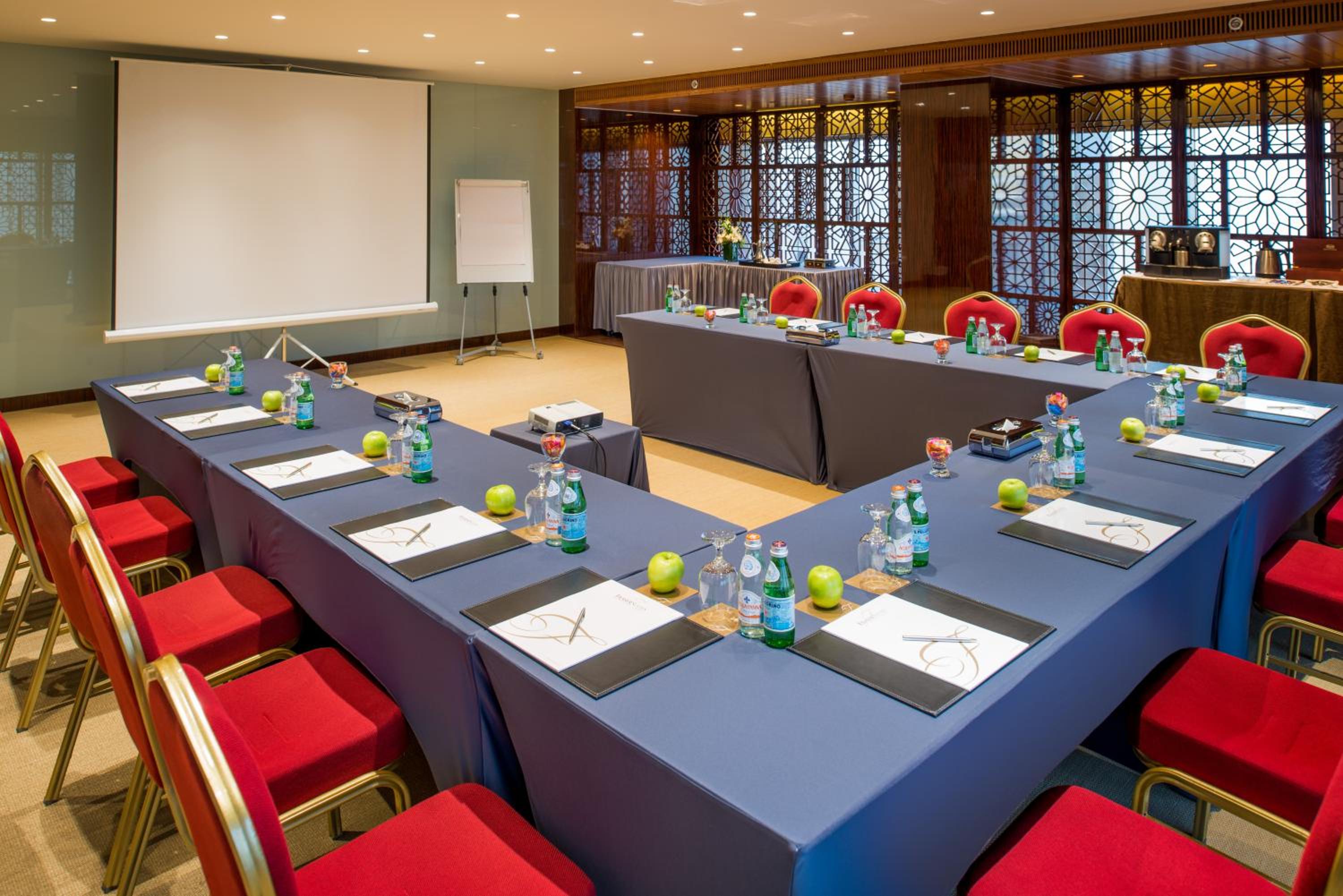 Фото Fraser Suites Diplomatic Area, Bahrain