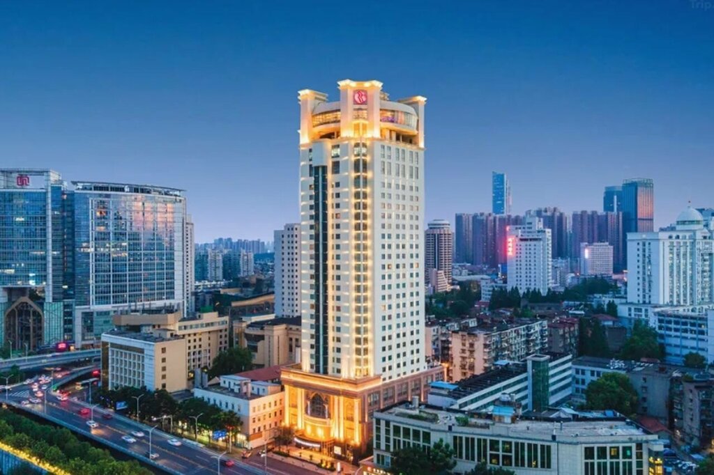 Hotel Ramada Plaza Tian Lu Hotel Wuhan, Wuhan, photo