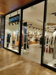 Yargici (Antalya, Muratpaşa, Fener Mah., Tekelioğlu Cad., 55) ، متجر ملابس