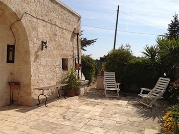 Фото Trulli Colarossa