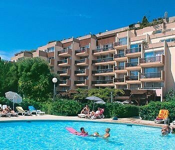 Гостиница Residéal Antibes в Антибе