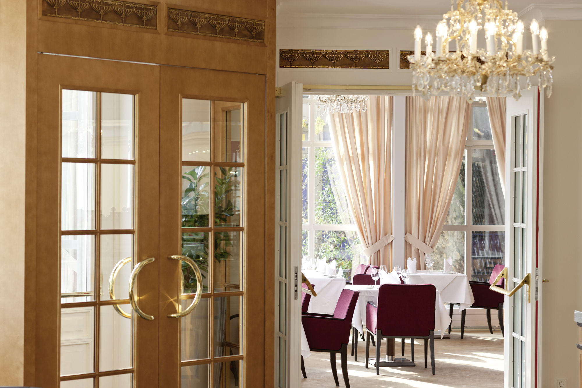 Фото Austria Trend Parkhotel Schonbrunn