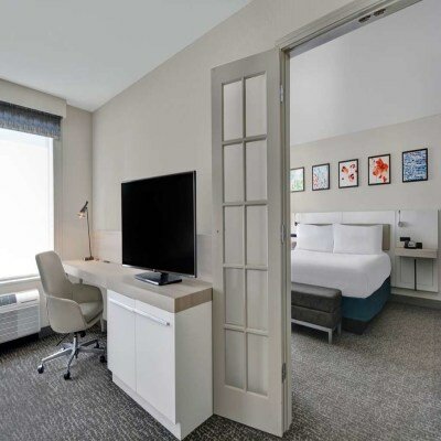 Фото Hilton Garden Inn Jacksonville Jtb/deerwood Park