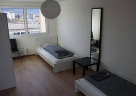 Фото HITrental Letzigrund - Apartment