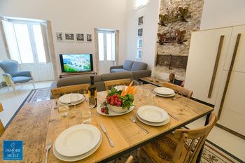 Фото Dione Apartments Ortigia