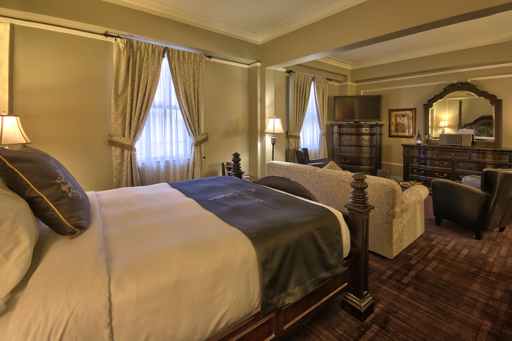 Фото Отель Clarendon