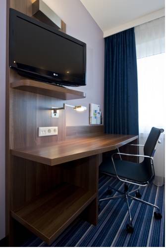 Фото Holiday Inn Express Arnhem