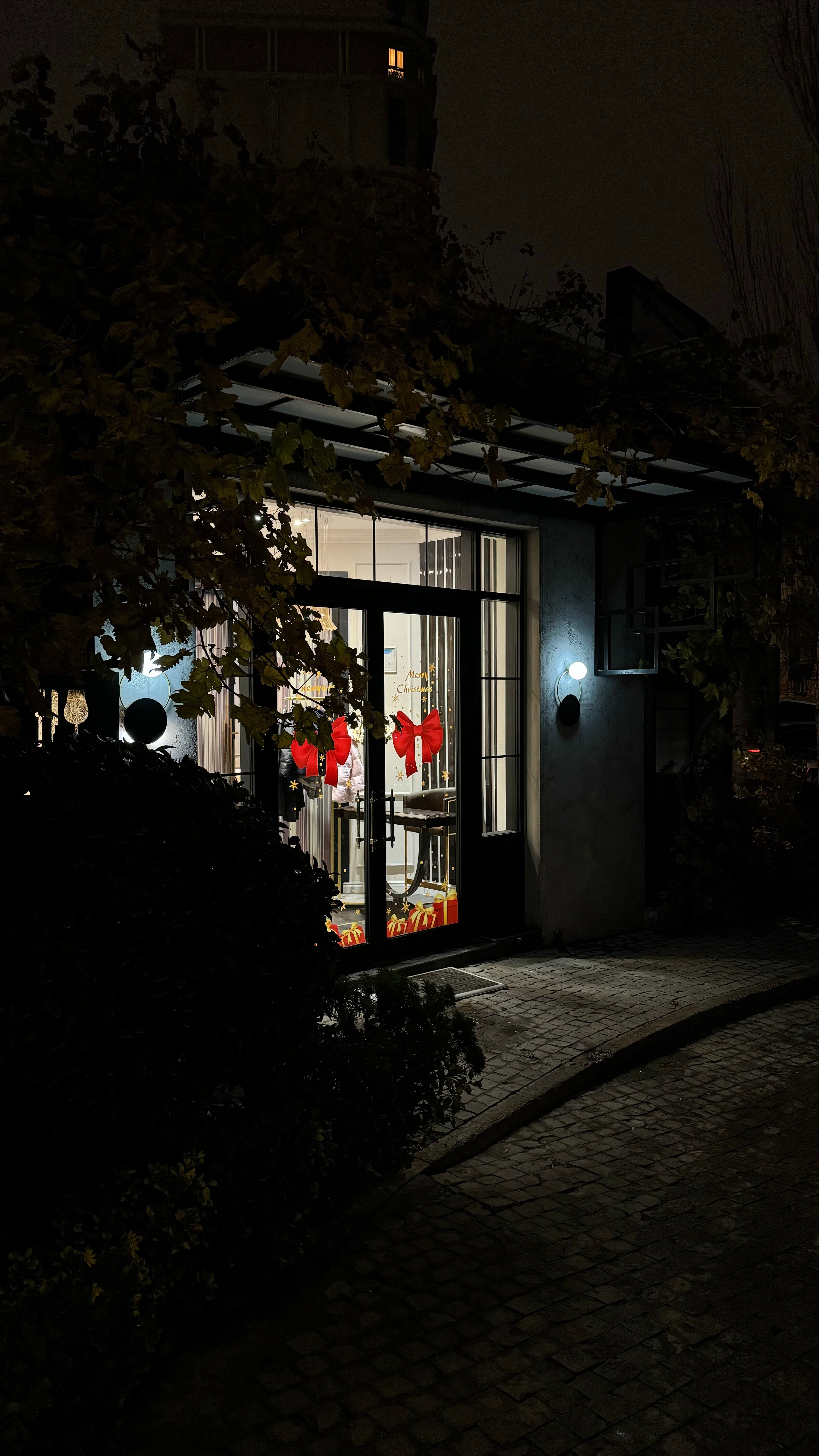 Фото Ivy Garden Hotel