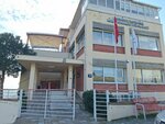 Ihsan Alyanak Cultural Center (İzmir, Bayraklı, Org. Nafız Gürman Mah., 7160 Sok., 6), centro cultural