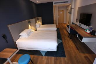 Фото Holiday Inn Express Wuhan Optical Valley, an Ihg Hotel